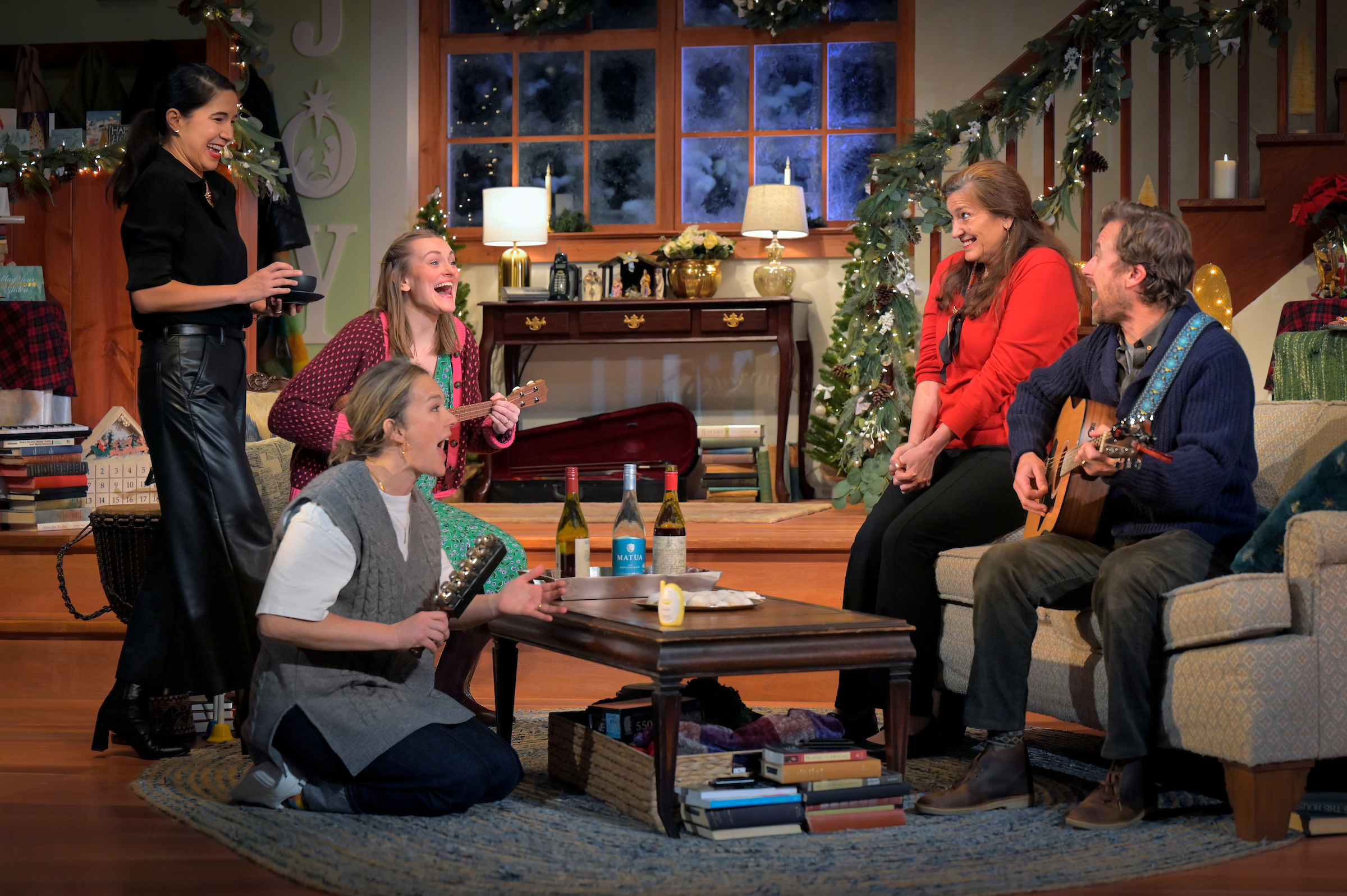3 Cass Buggé (Pippa Ferguson), Kerstin Anderson (Diana Dahl Bennett), Virginia Kull (Evie Dahl, kneeling), Luisa Sermol (Virginia "Ginny" Dahl), and Lucas Near-Verbrugghe (Mark Dahl) in Leslye Headland's Cult of Love. (Photo by Kevin Berne/Berkeley Rep)